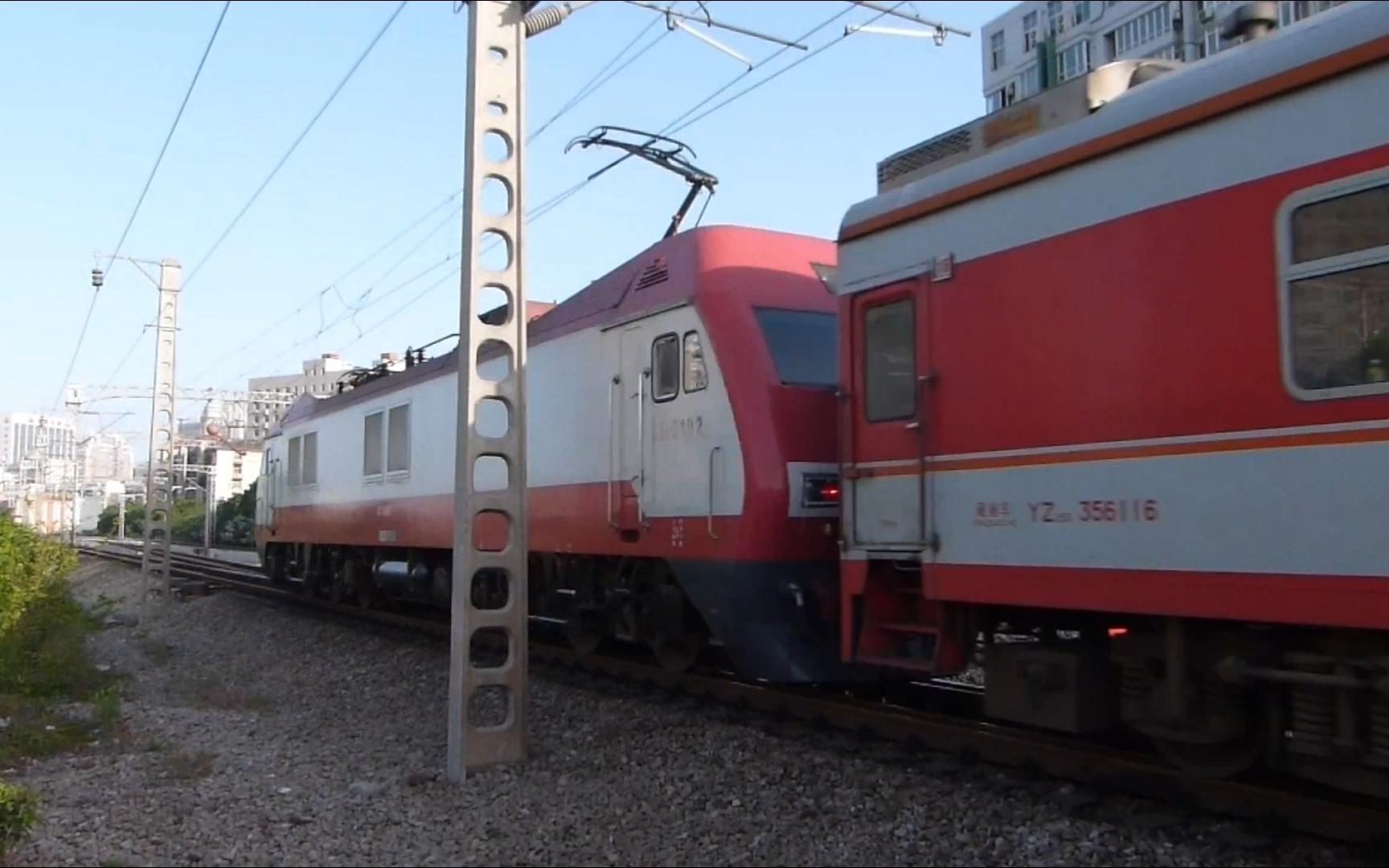 【原色时代】武局南段ss9g0192牵引k1073次(济南-长沙)通过汉口站京广