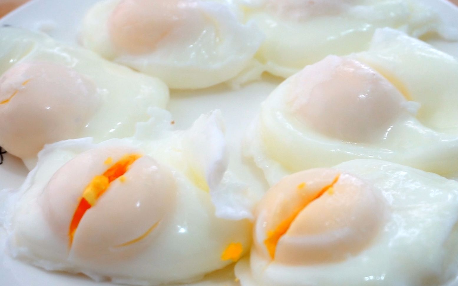 荷包蛋怎么做_荷包蛋的做法视频_蓉小厨_豆果美食