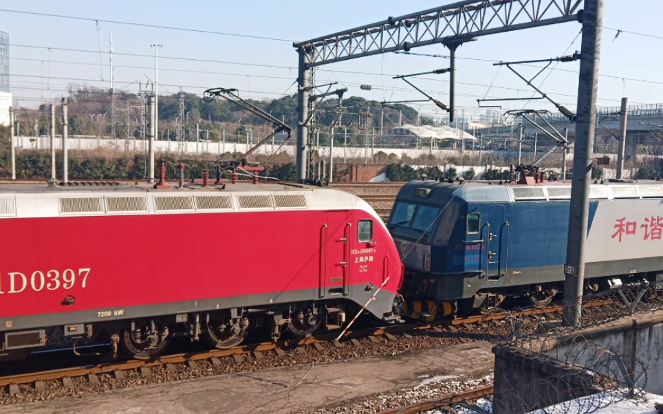 铁路双机k1155成都上海出南京站