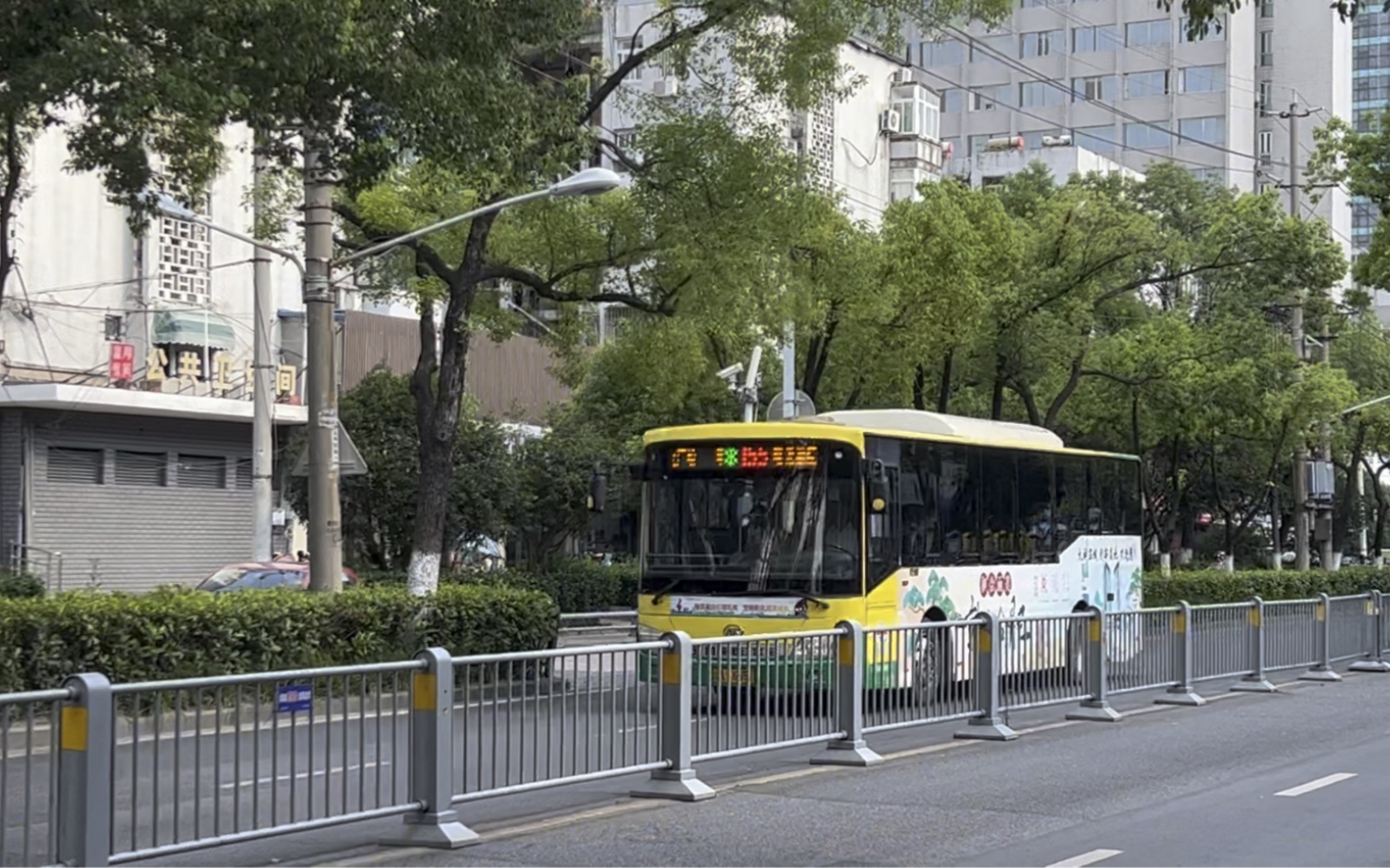 (合肥公交)155路dd3075明发商业广场东方向通过百花井北车站