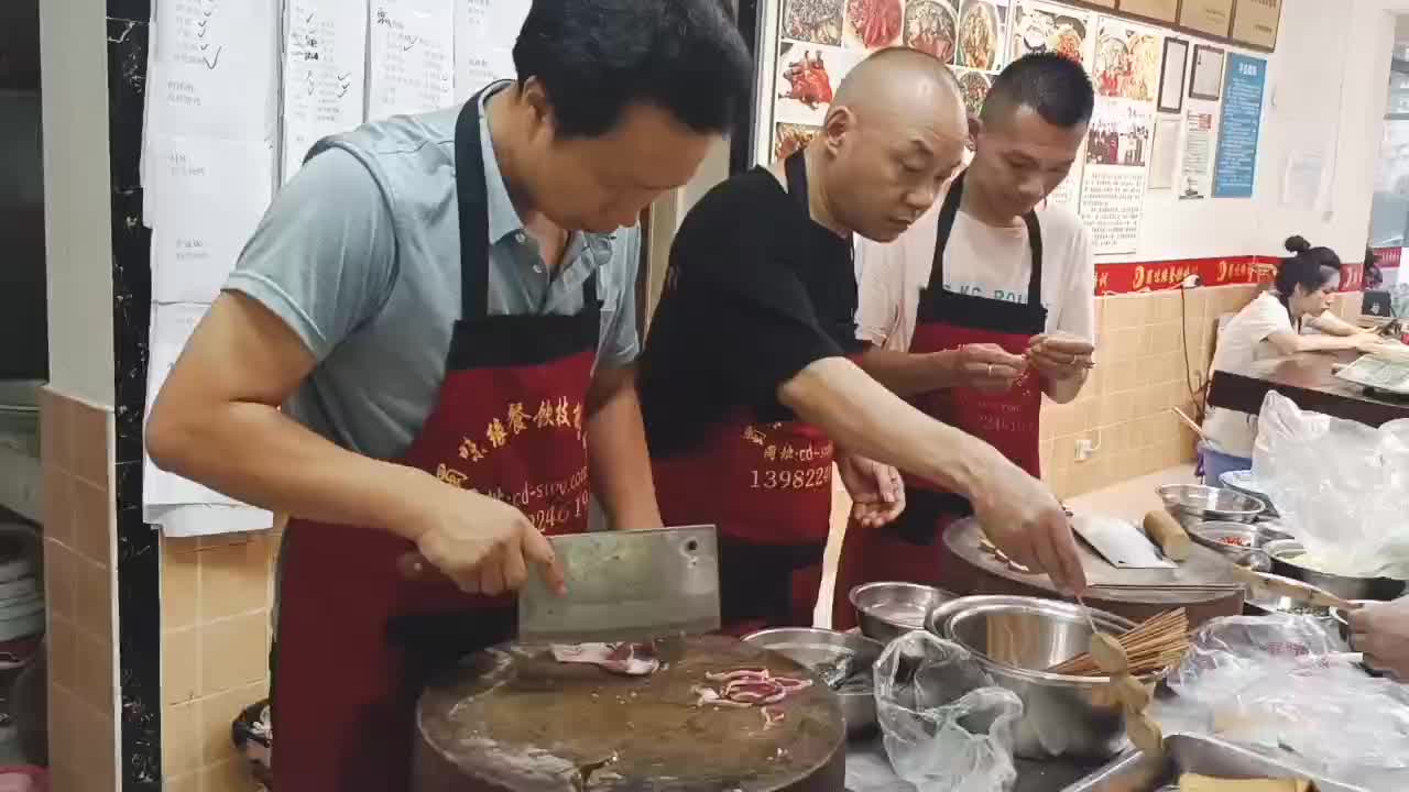 特色烧烤技术培训学校哪里比较好?四川餐饮技术培训学校哔哩哔哩bilibili