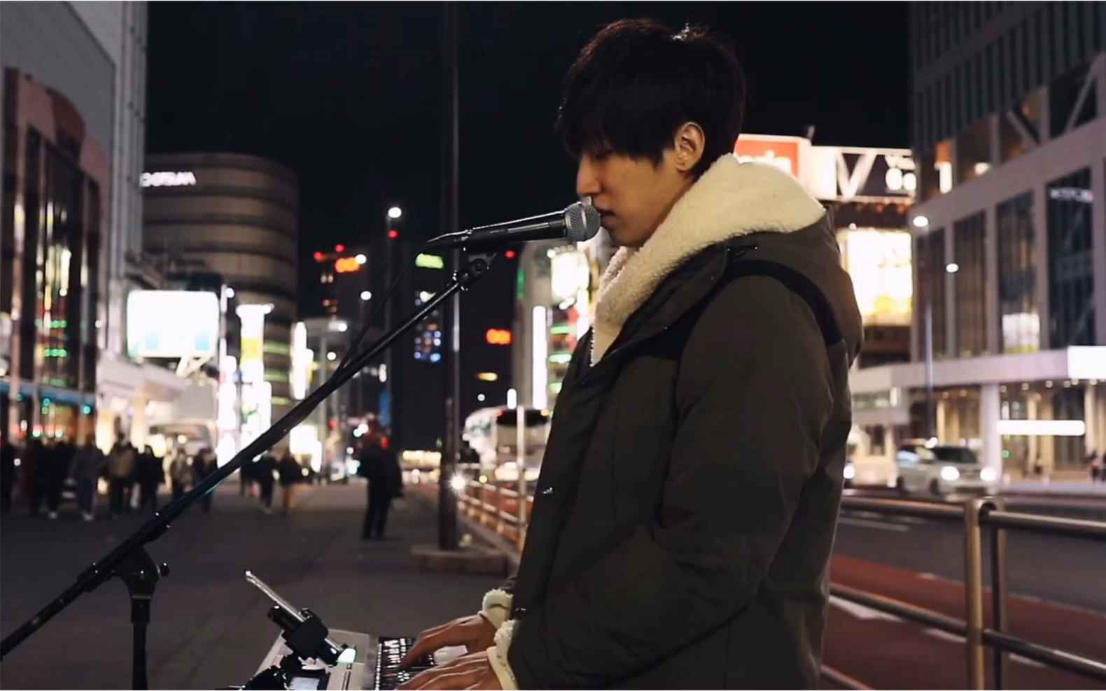 日本街头唱第二十五个染色体radwimps平冈优也