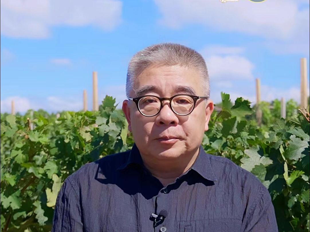 新华网《对话乡宁》第二期即将上线 与钱文忠在戎子酒庄寻香溯源