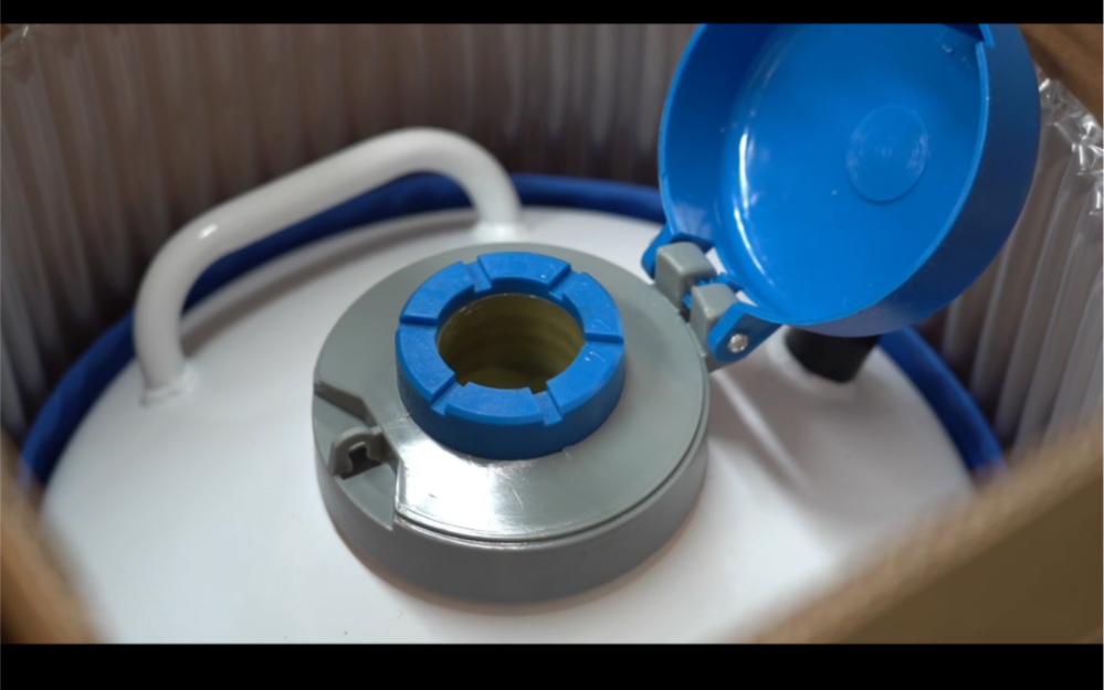 液氮罐锁盖掉了咋办?