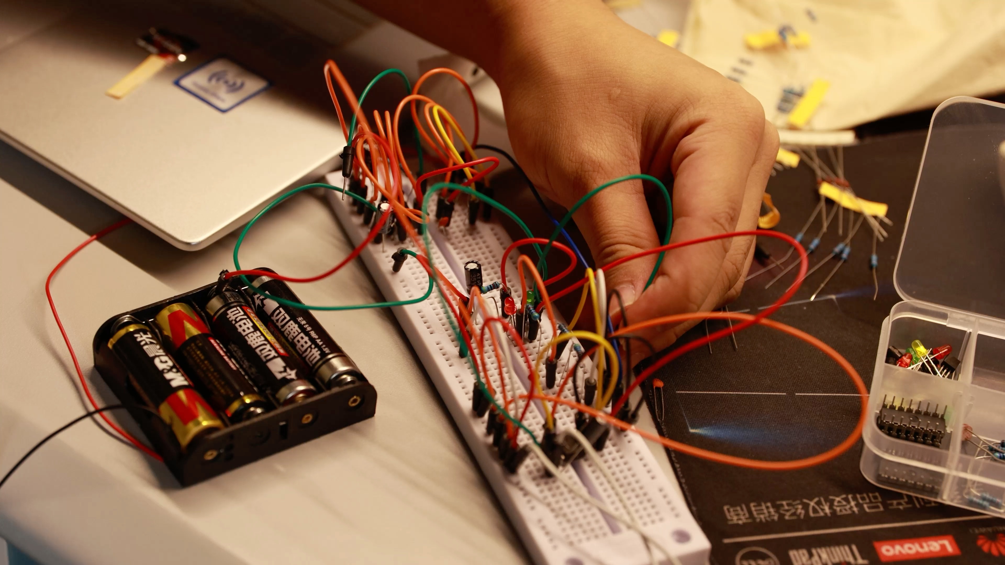 肥工大模电实验!电子门铃的设计