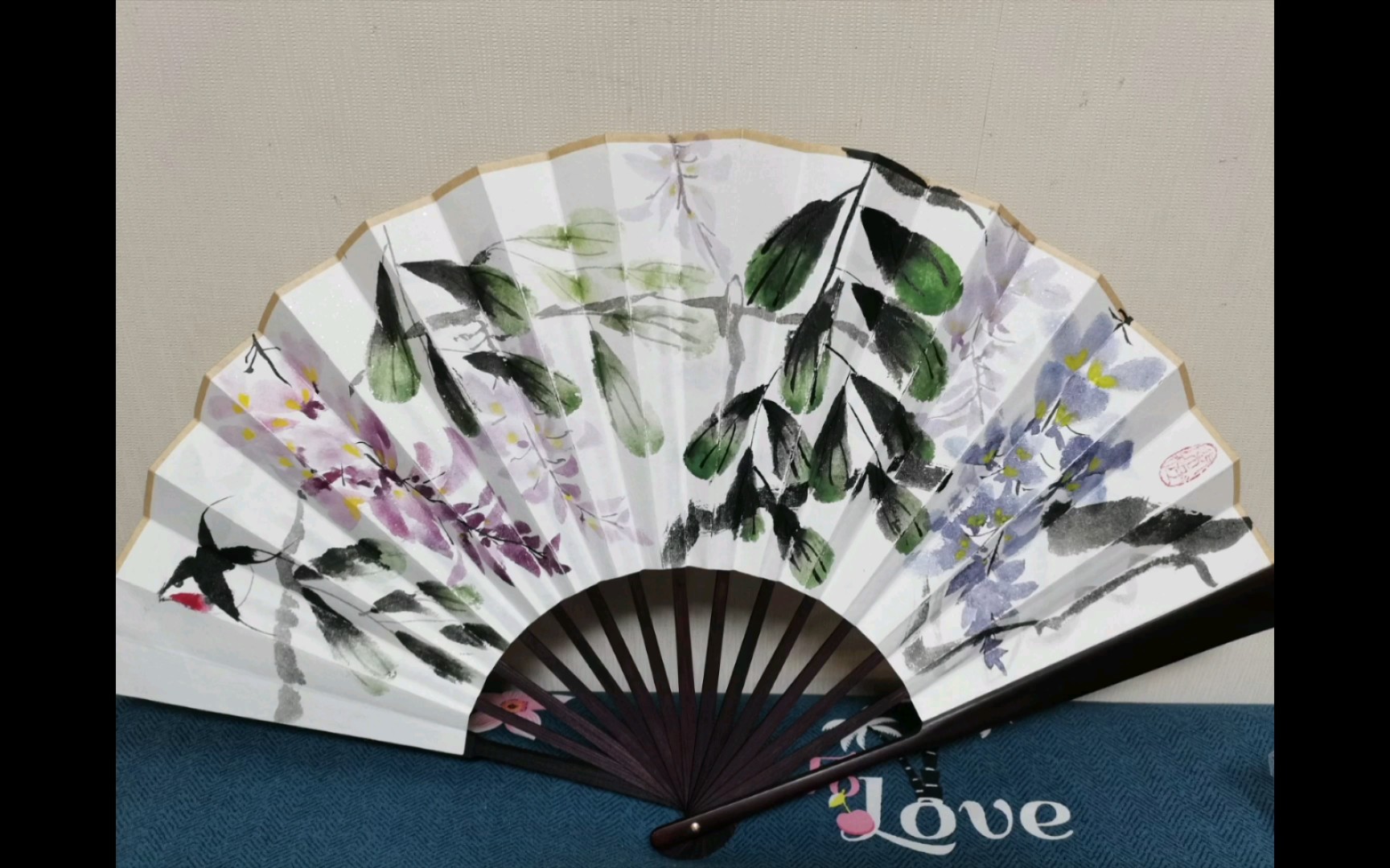 画一个扇子(紫藤花)《紫气东来》