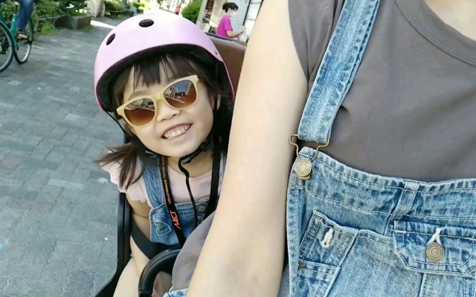 佳佳四岁/堂吉诃德海鲜饭loft第一次烟花