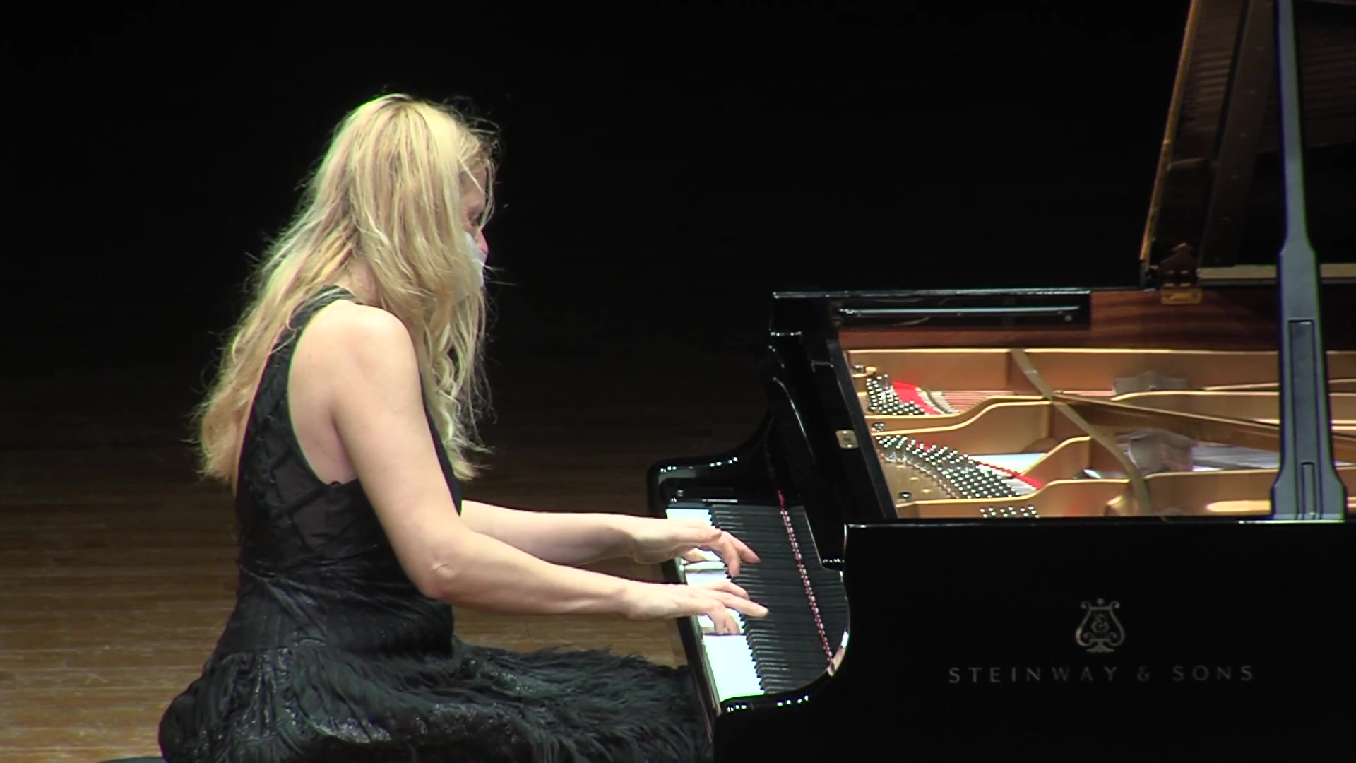 [图]【Valentina Lisitsa】肖邦遗作《第20号夜曲》Chopin - Nocturne No.20