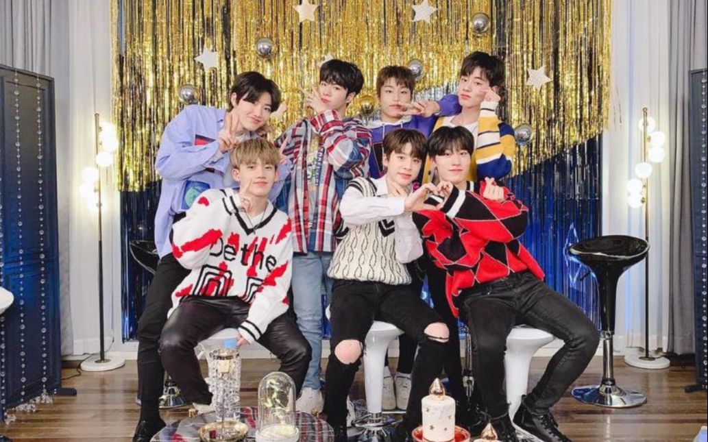 【官方中字】yg宝石盒 新男团诞生 final treasure 7人成团第一次直播