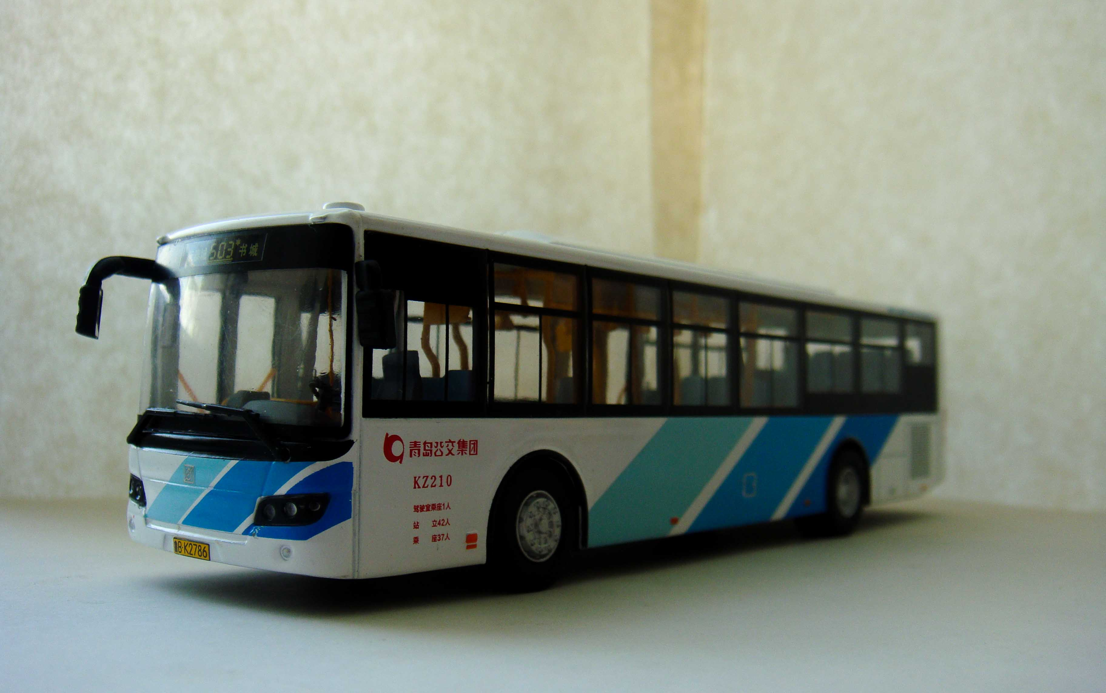 申沃客车swb6116mg模型开箱视频【伪开箱】