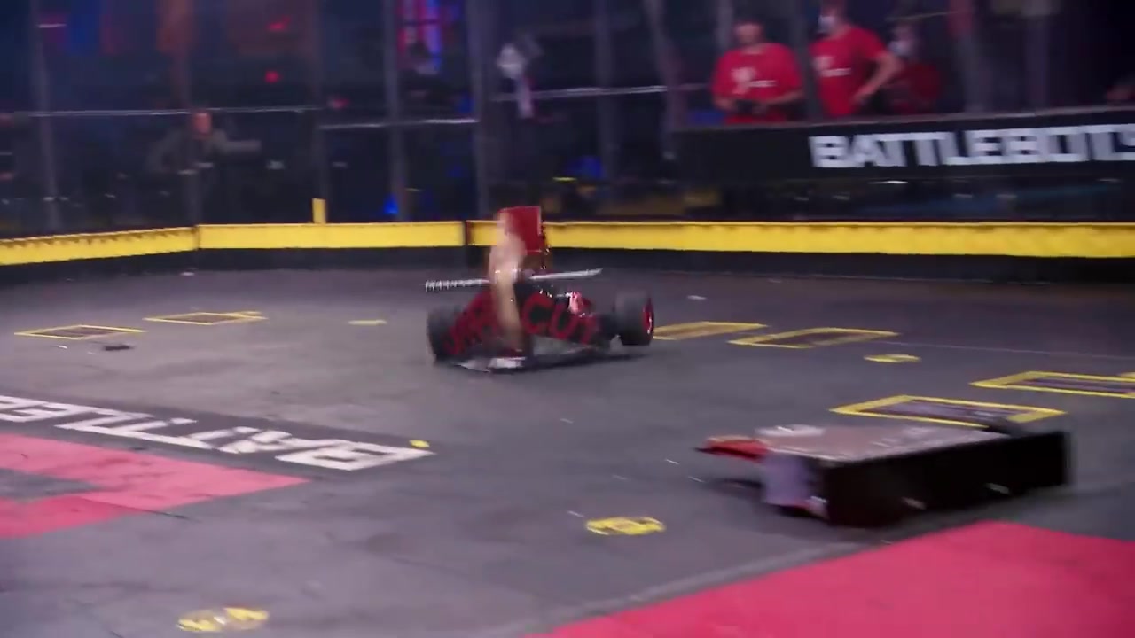 Uppercut vs Gemini s05e03f03 BattleBots Season 5 Episode 3哔哩哔哩bilibili