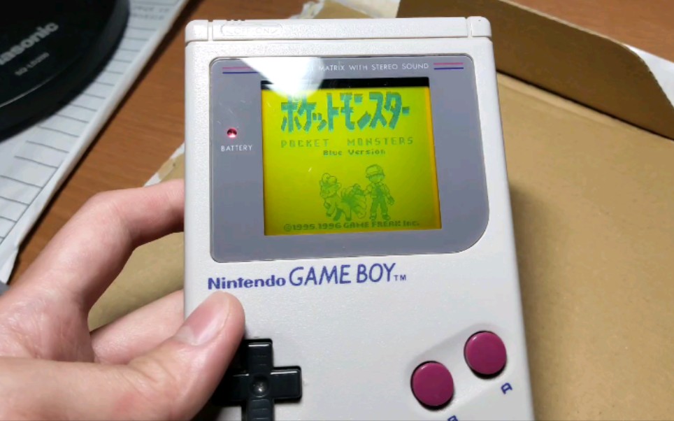 [图]初代gameboy和配套供电器开箱