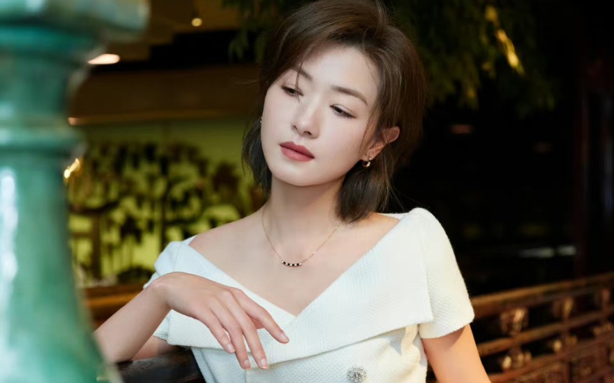 【万茜写真汇总】假装在度假