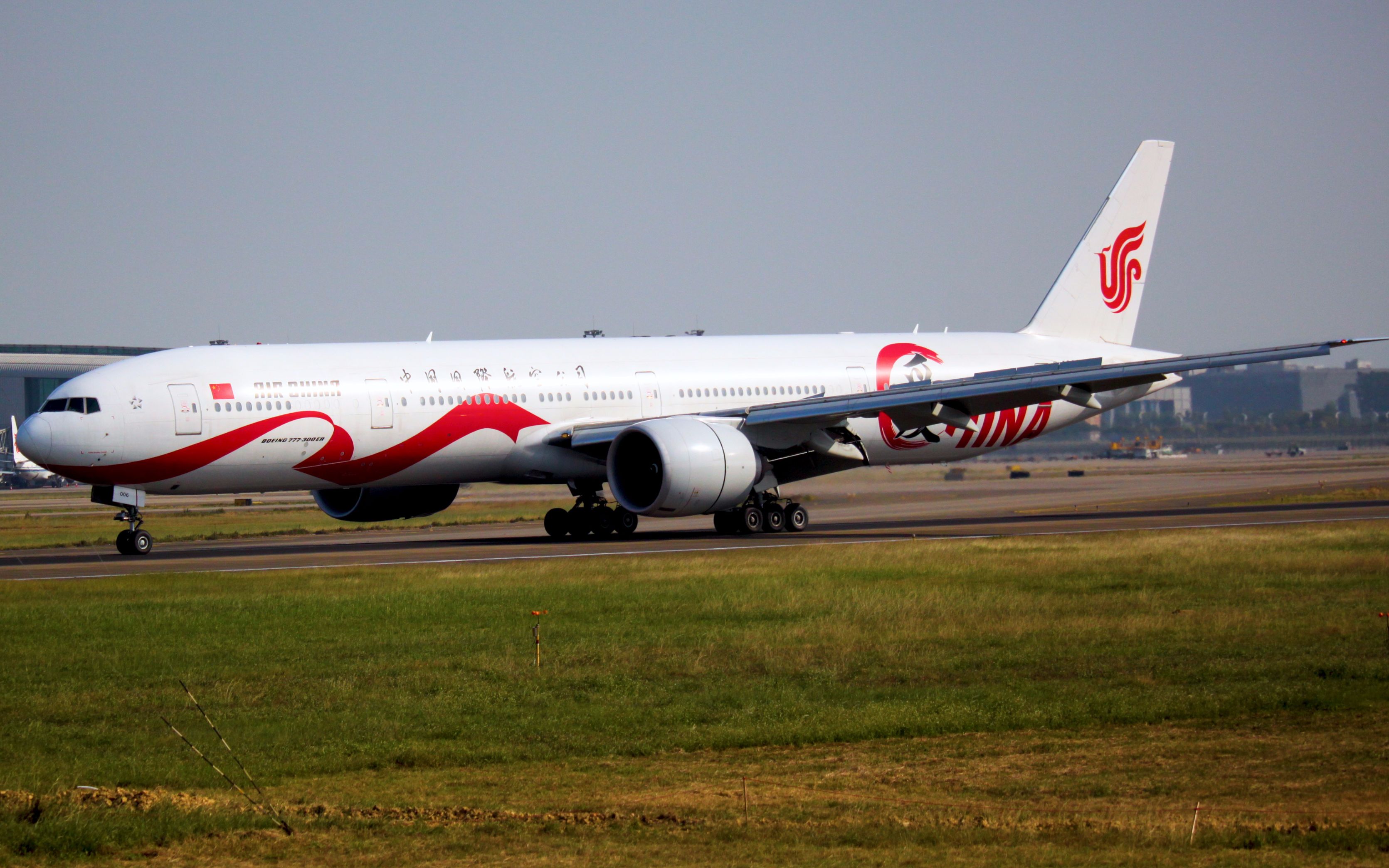 国航爱中国特别涂装can西跑拍机