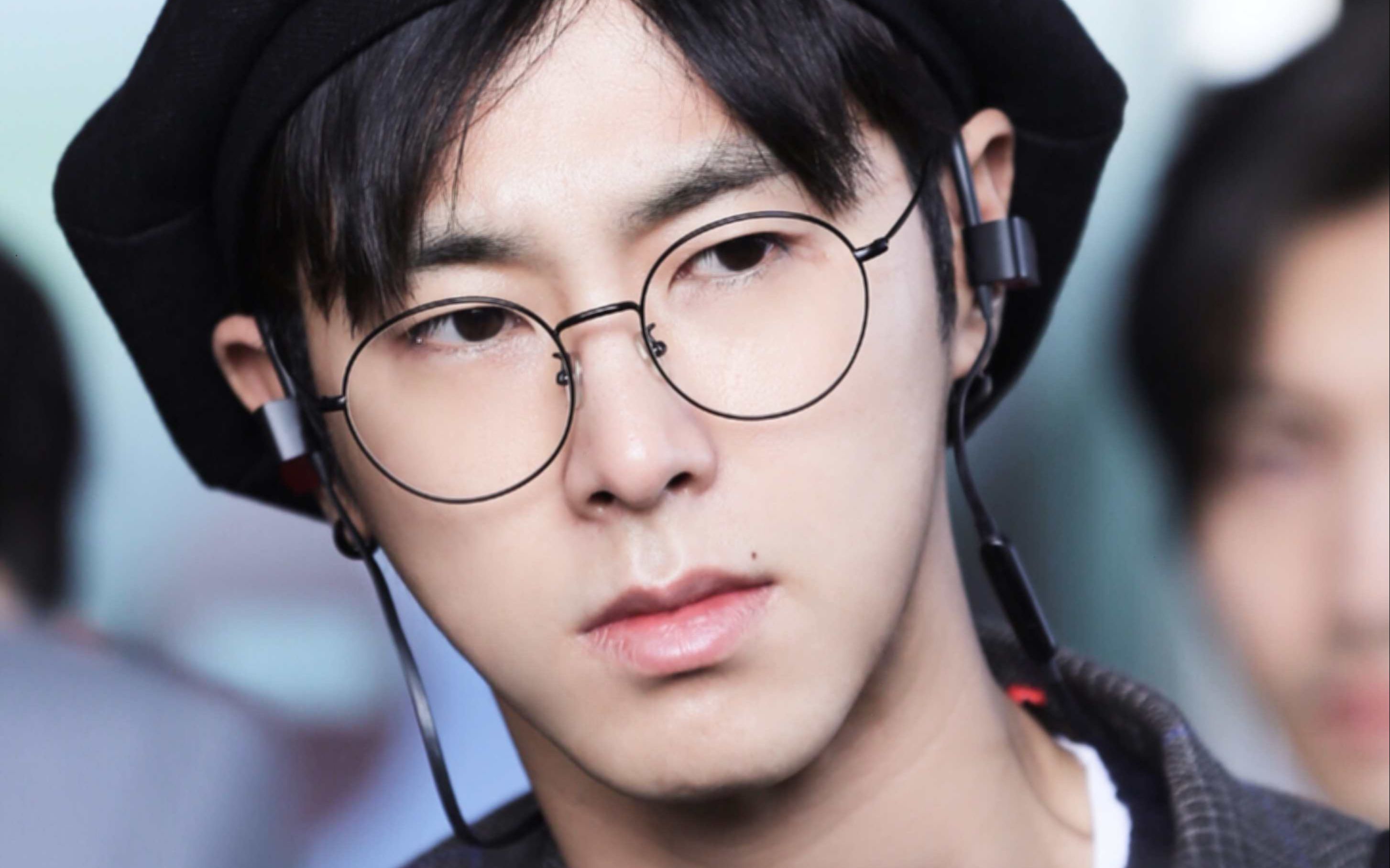 【郑允浩】181105 金浦机场返韩 高清饭拍