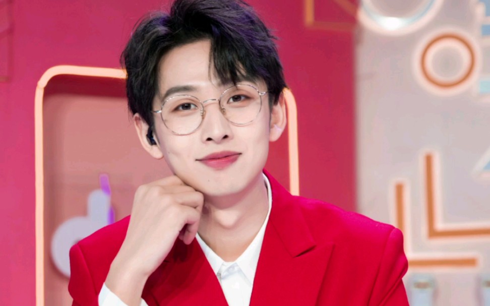 微笑满分·齐思钧·小甜豆