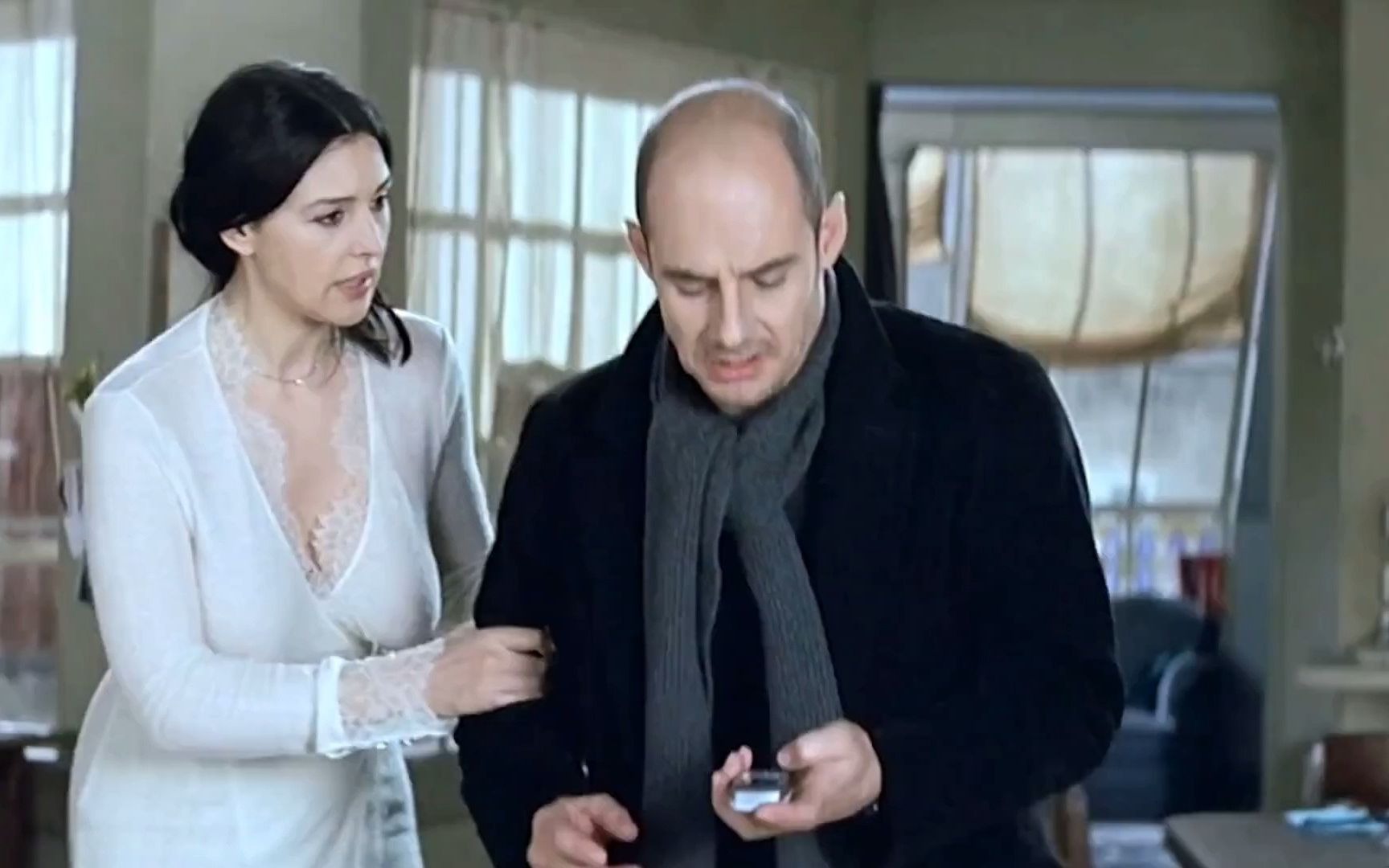 巨人电影-球花莫妮卡 我的 猎奇 电影解说 莫妮卡贝鲁奇