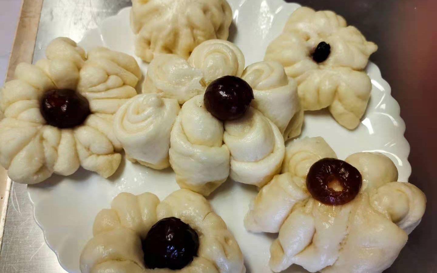 山西老祁蒸一锅大花馍,个大饱满香甜管饱,一个礼拜的干粮又有了