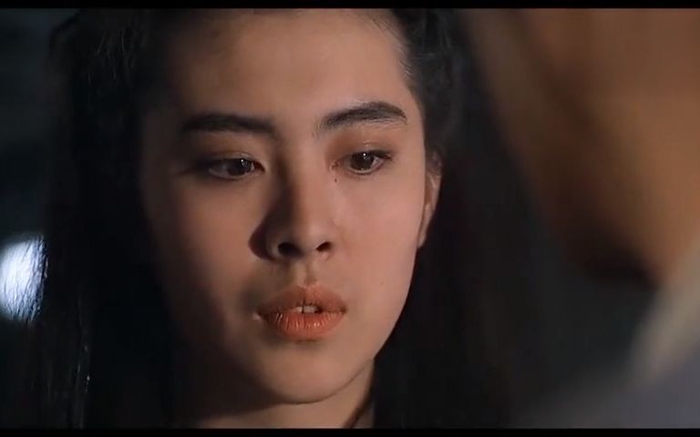 人间道:宁采臣误把青风当成小倩,连忙挡住光,怕她魂飞魄散!