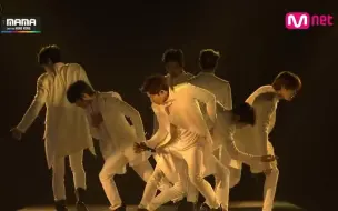 Video herunterladen: 【ICFS】INFINITE《Back + Last Romeo》MAMA【中韩字幕】