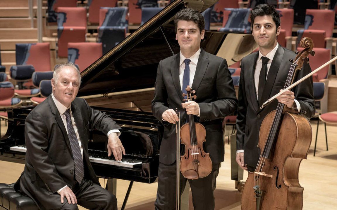 [图]巴伦博伊姆父子演绎贝多芬钢琴三重奏 Op. 70 & 97 Geistertrio Erzherzog-Trio Beethoven Barenboim