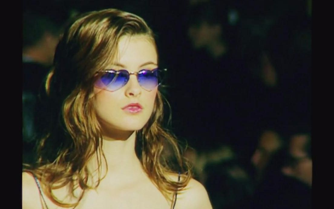 [图]【秀场】Chloé Spring/Summer 1998 Runway Show