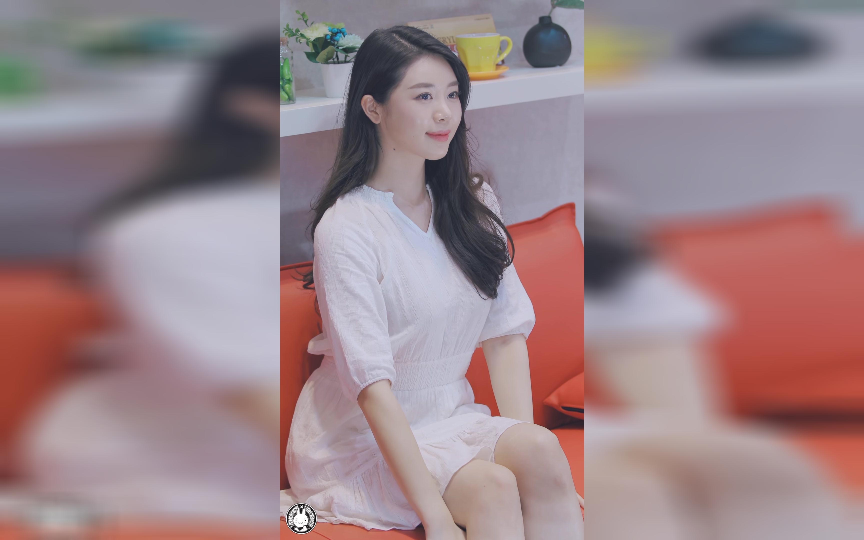 2018韩国koba国际摄影展满脸胶原蛋白的美女模特太像我的女朋友了