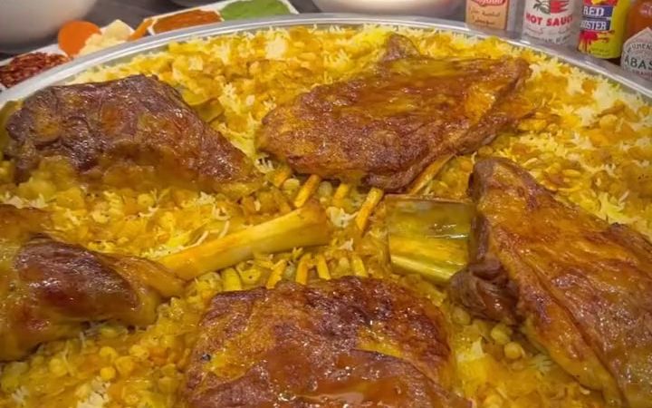 中东美食:mandi 羊肉抓饭