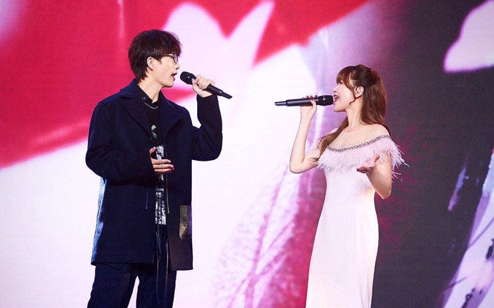 许嵩&金莎    神仙合作《半城烟沙》现场版,真的太好听了!