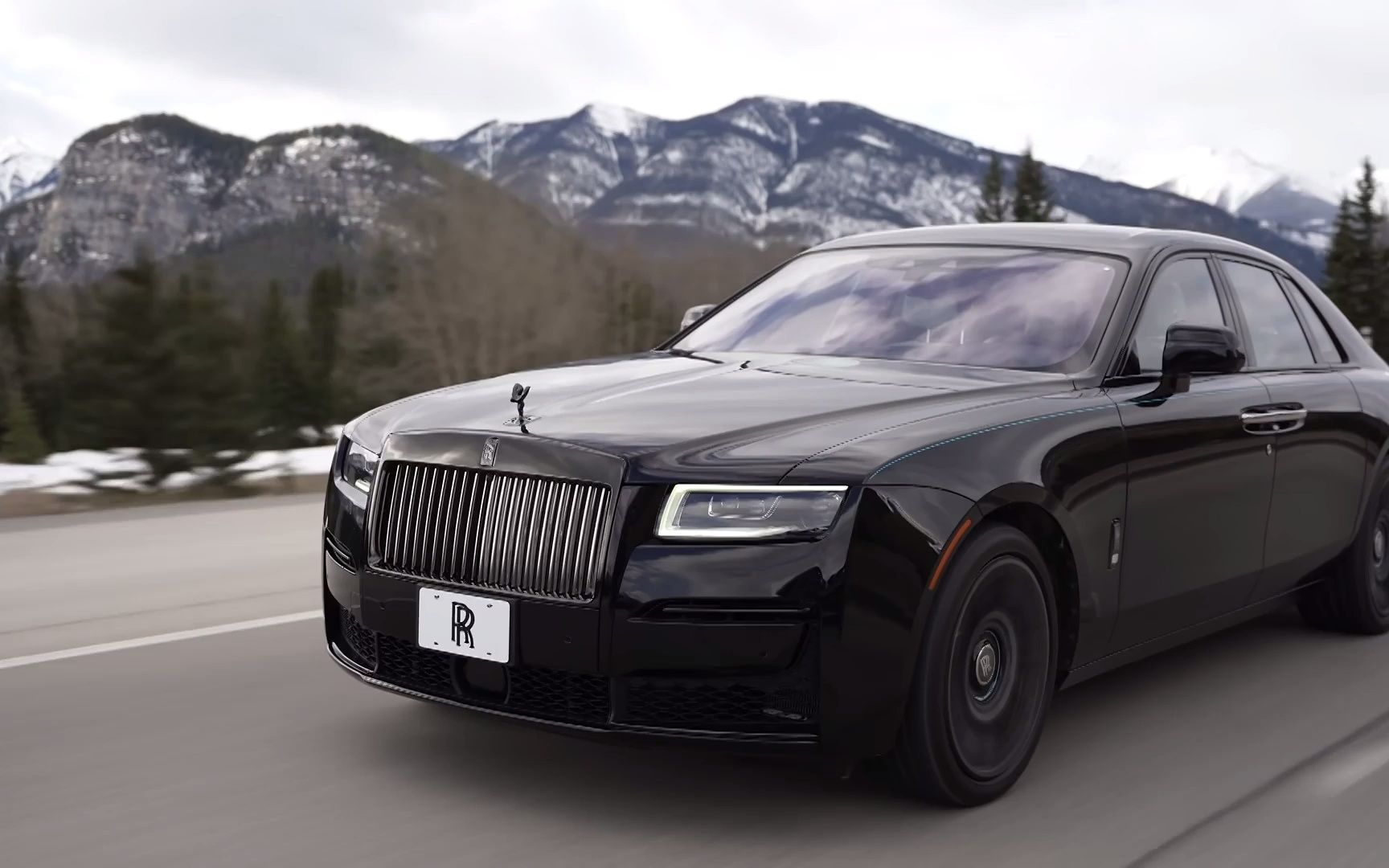 劳斯莱斯2022 rolls-royce black badge ghost review_哔哩哔哩_bili