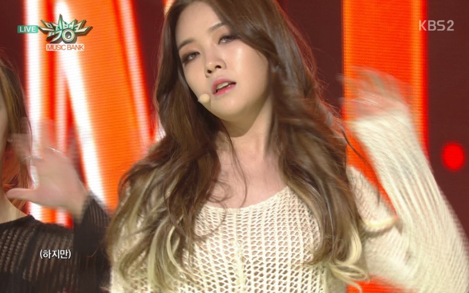 [图][150410 KBS2 Music Bank] 方敏雅 (MINAH) - I Am a Woman Too