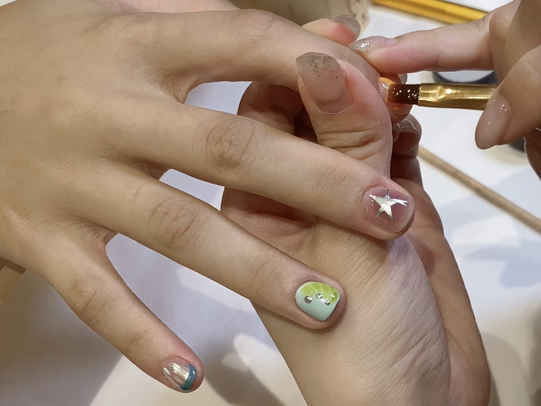 莆田沉浸式美甲客做|欧美辣妹晕染小短甲(小红薯同名)