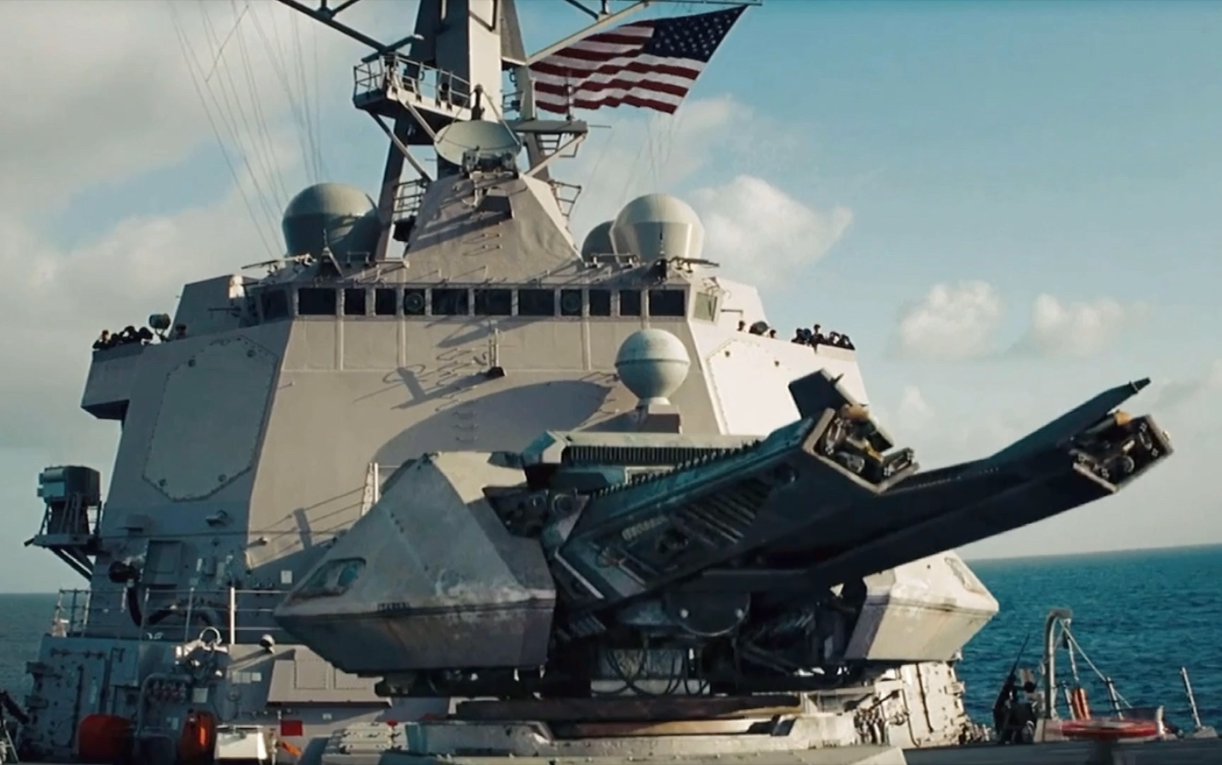 《变形金刚》除了看特效外,全是美军武器宣传片