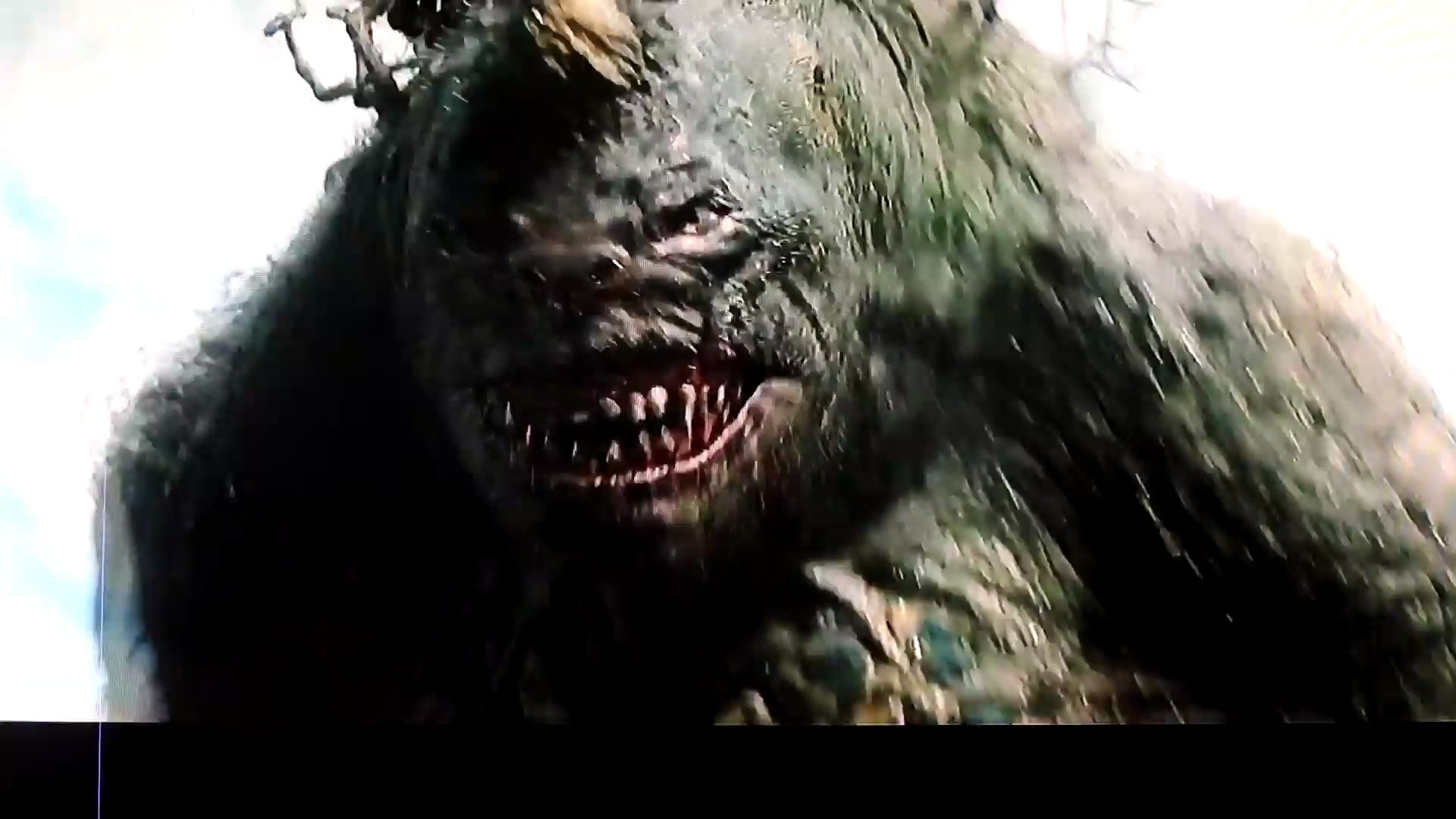 高手代小伙做马车 赶路,不料地下跳出巨怪,高手撒腿