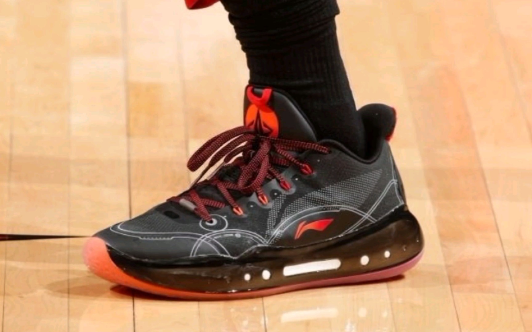 巴特勒上脚,驭帅1442low.