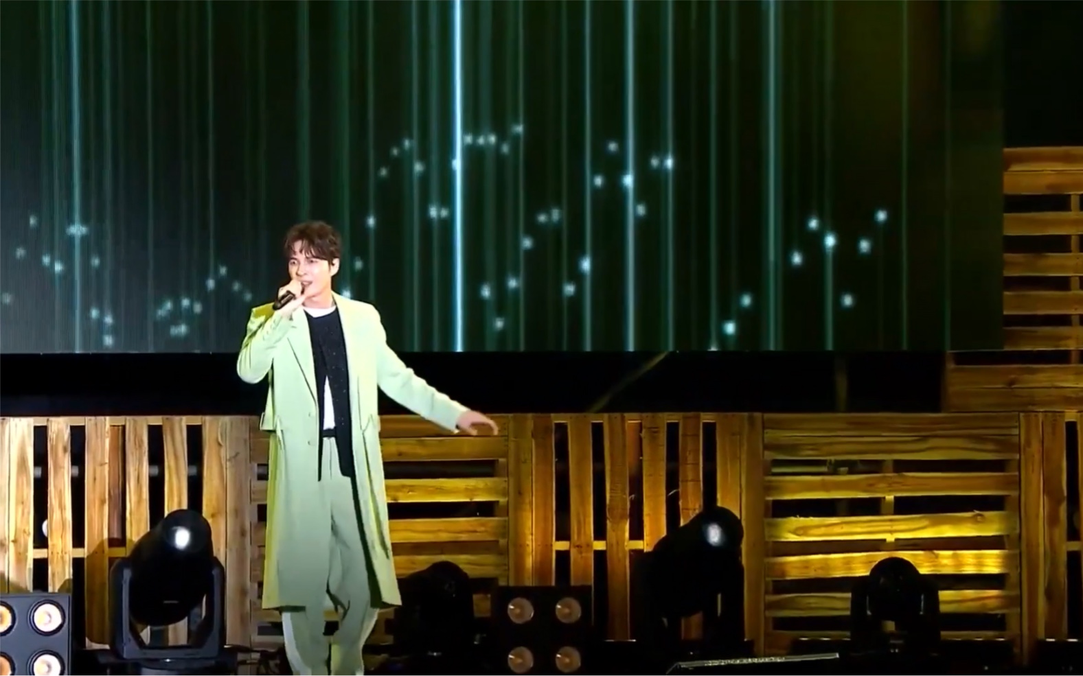 陈势安 屏东三大日音乐节 210409 演唱《 近距离爱上你》主题曲《兜转