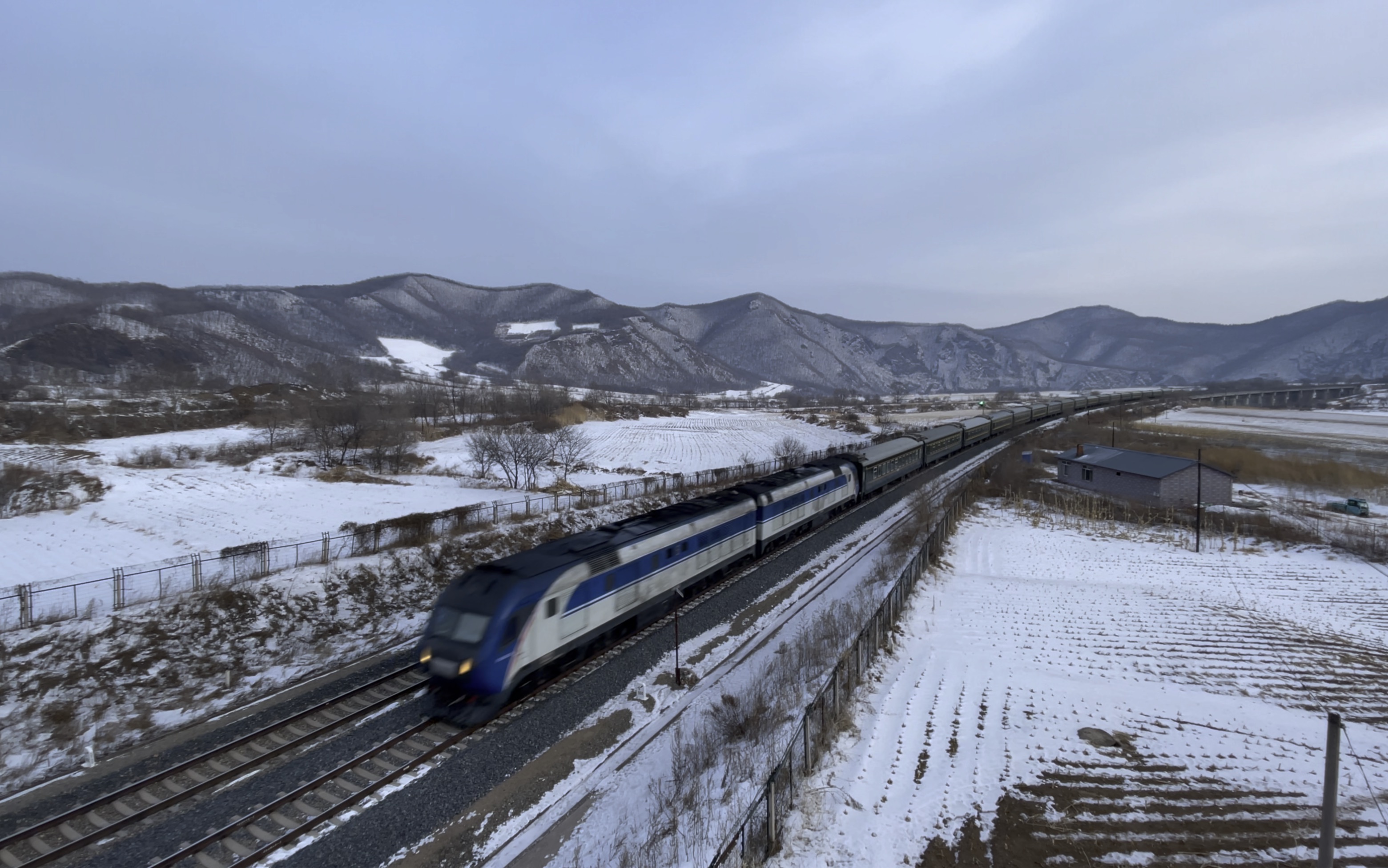 【绥佳铁路】df11g0103/104 k554次(佳木斯-温州)通过宝泉村