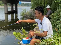 Скачать видео: 汤河钓鲫鱼