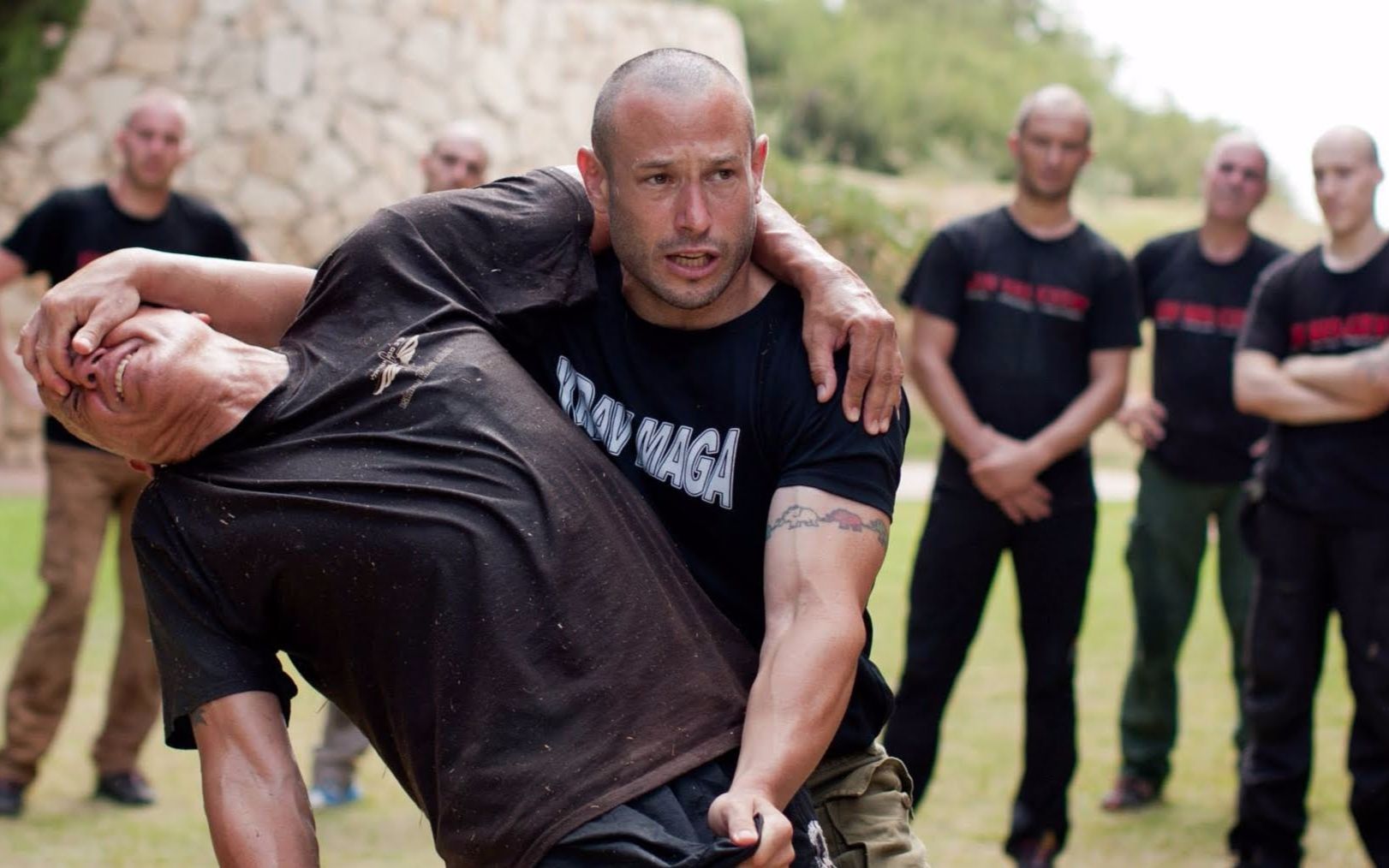 这才是真正的近身格斗大师!@柚子木字幕组