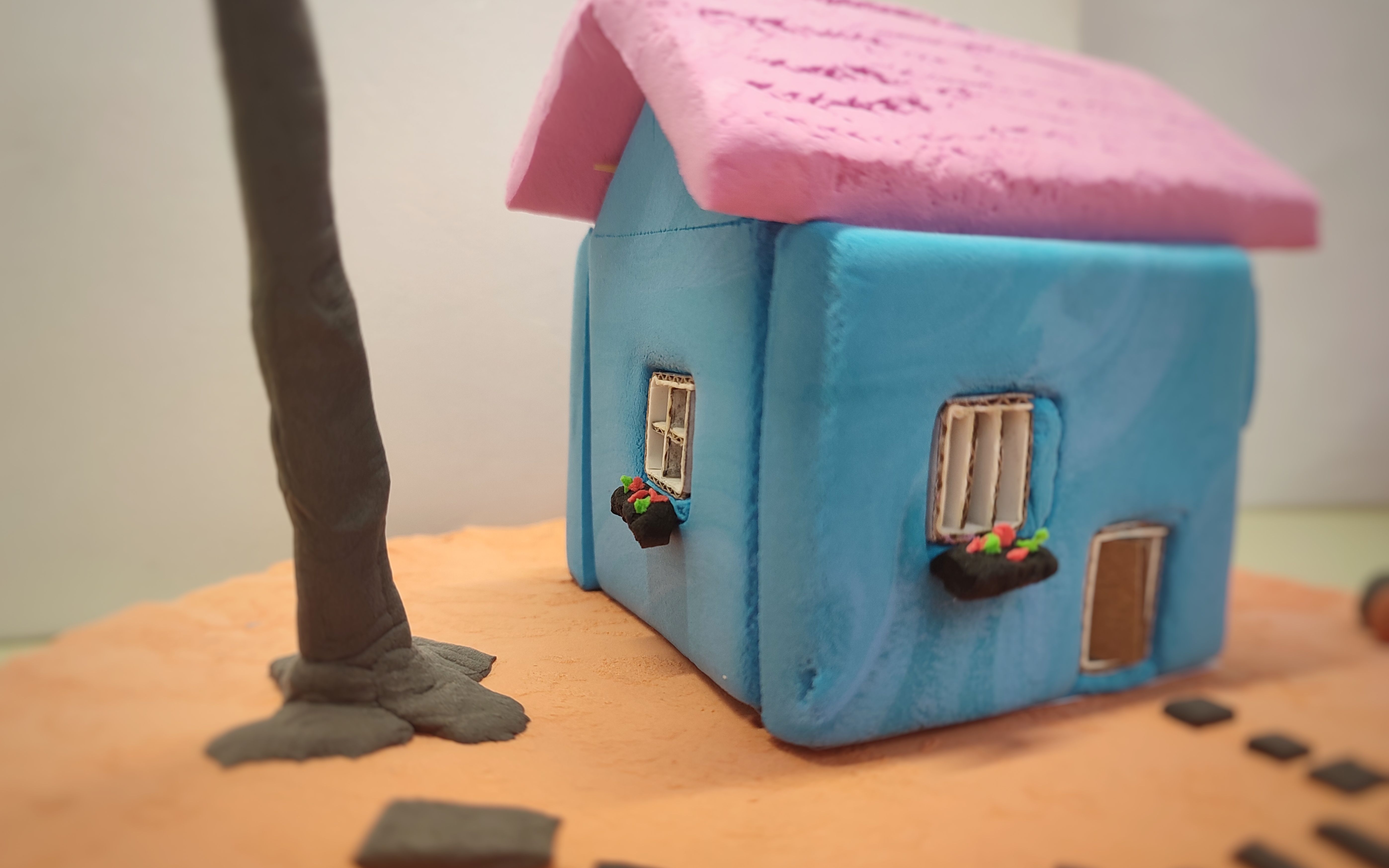 用橡皮泥手工制作的创意海边小房子