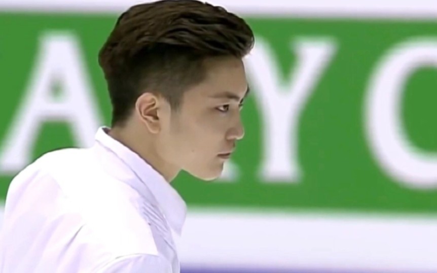 dd 闫涵 我朝花样滑冰男单运动员 ,世青赛冠军 滑行天才