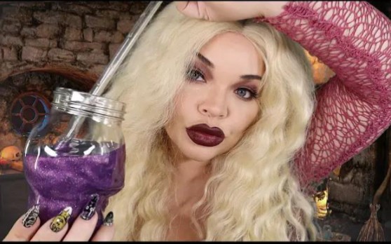 [图]【Trisha Paytas】『2022.10.14』莎拉·桑德森为你调制青春魔药！（Hocus Pocus RP）