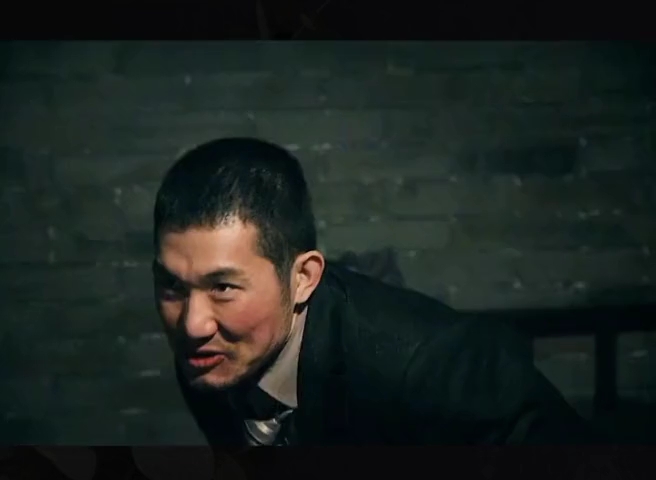 得罪谁不行,竟然敢惹巡捕房小王子铁林,狂虐日本大佐,极度舒适