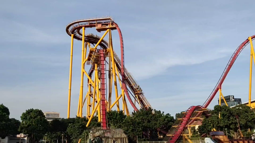 长隆欢乐世界垂直过山车_哔哩哔哩_bilibili