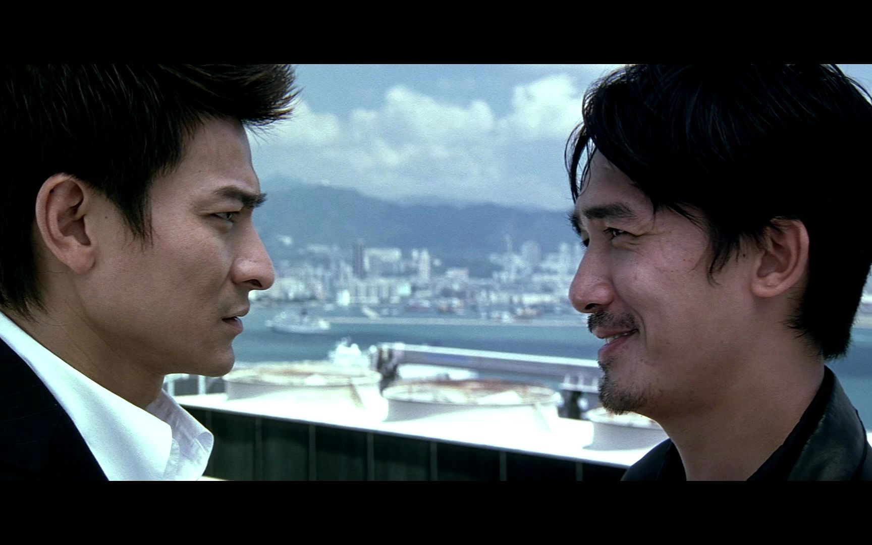 梁朝伟约刘德华天台见面,卧底之间的巅峰对决,经典!