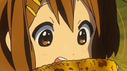 呆唯啃玉米名场面