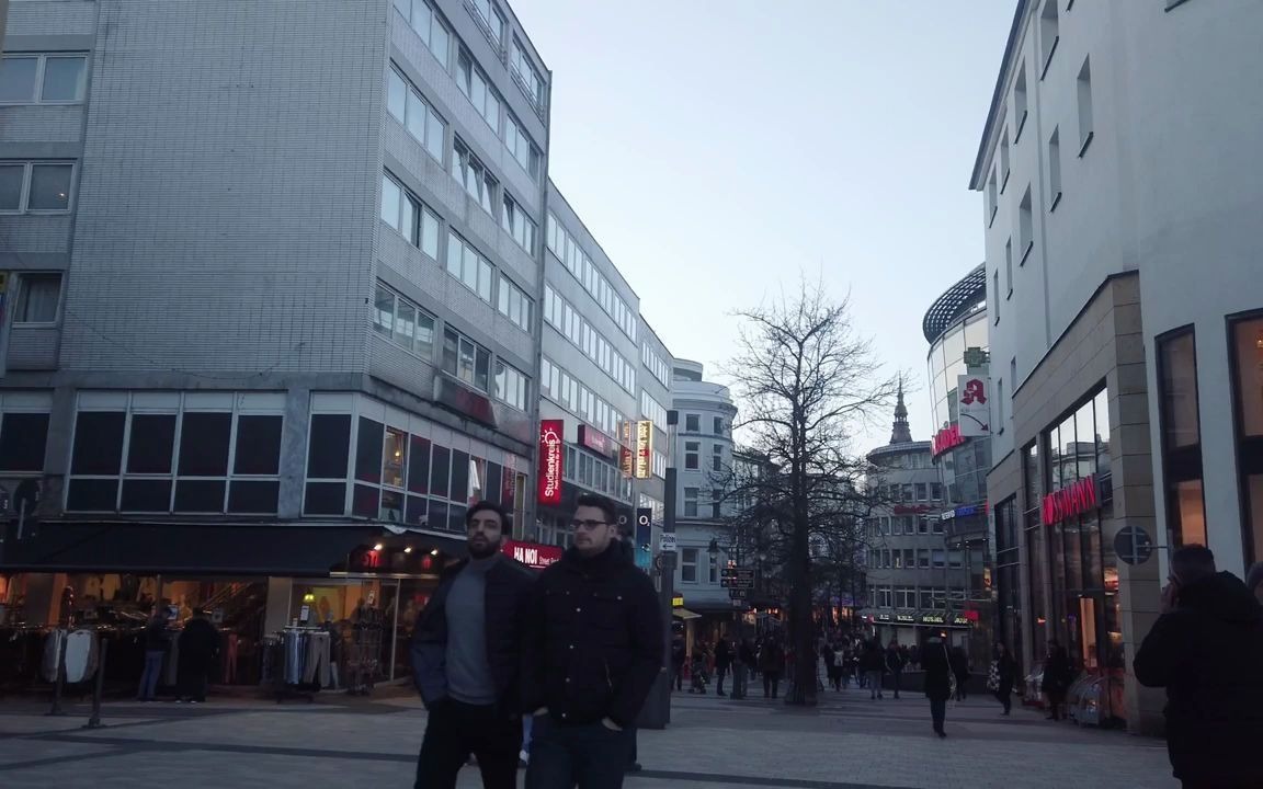 [图]Walking through Western Germany - Wuppertal City Tour in the Late Afternoon