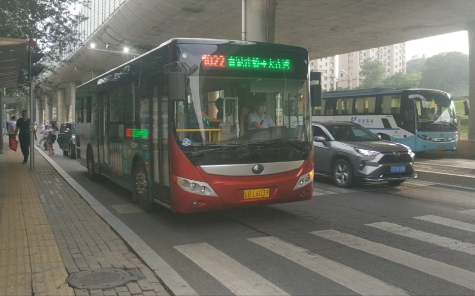 大连公交水大连公交1022路天河路出站