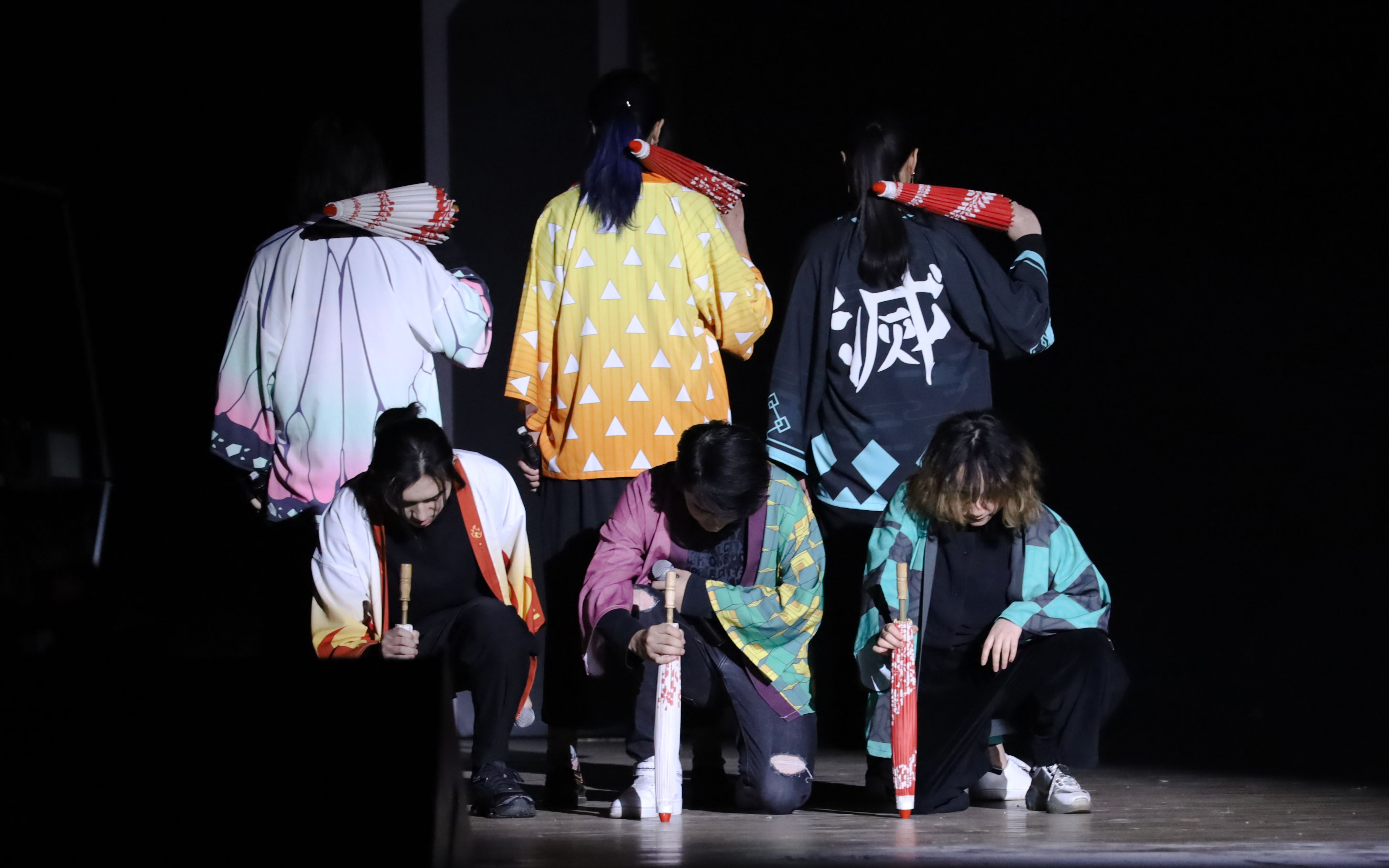 【中国传媒大学try动漫社】鬼灭之刃《红莲华》翻唱现场_哔哩哔哩