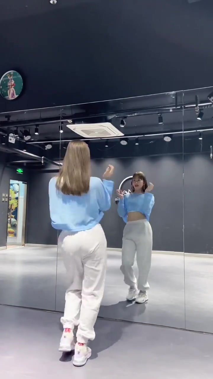 越南鼓卡点舞 明星卡点舞都卡对了吗